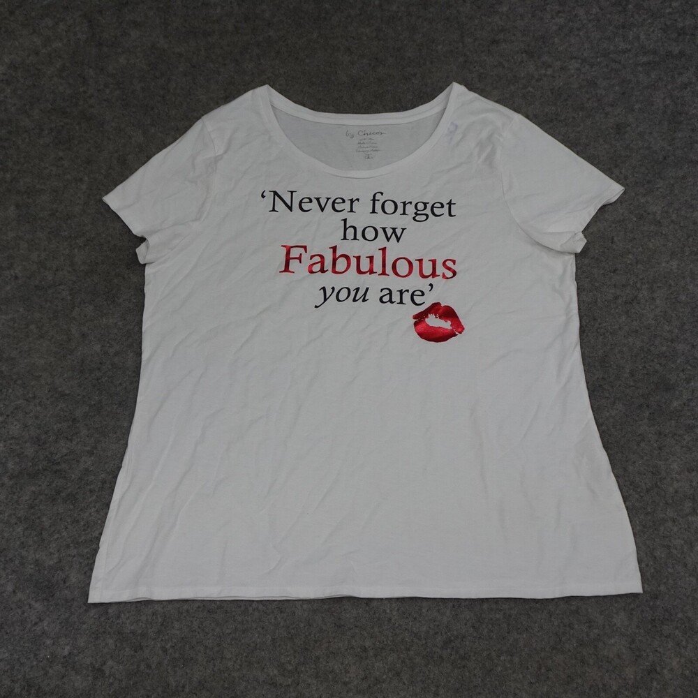 Chicos Top Womens 2 Large L White Red Short Sleeve Shirt Tee Solid Fabulous Lips